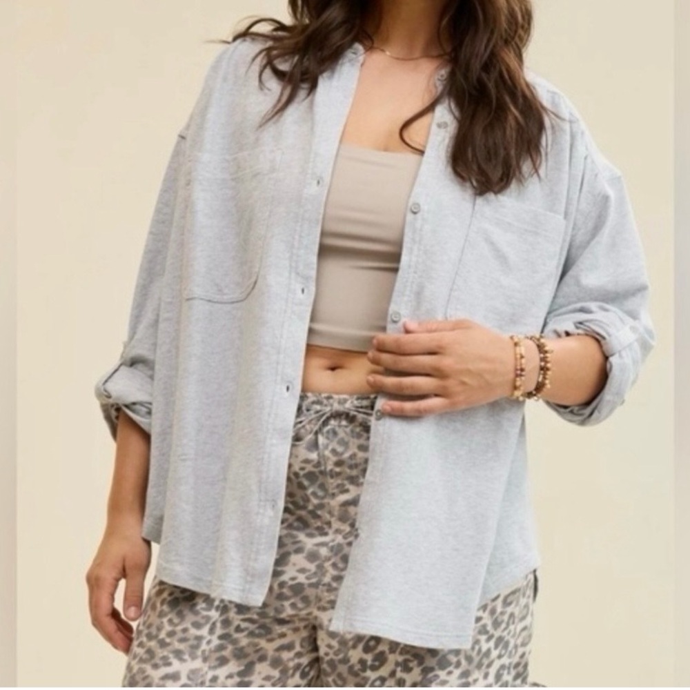 NWT Arie Light Gray oversized Button-Up H1